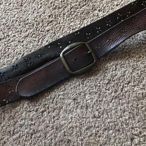 Floral Leather Belt.